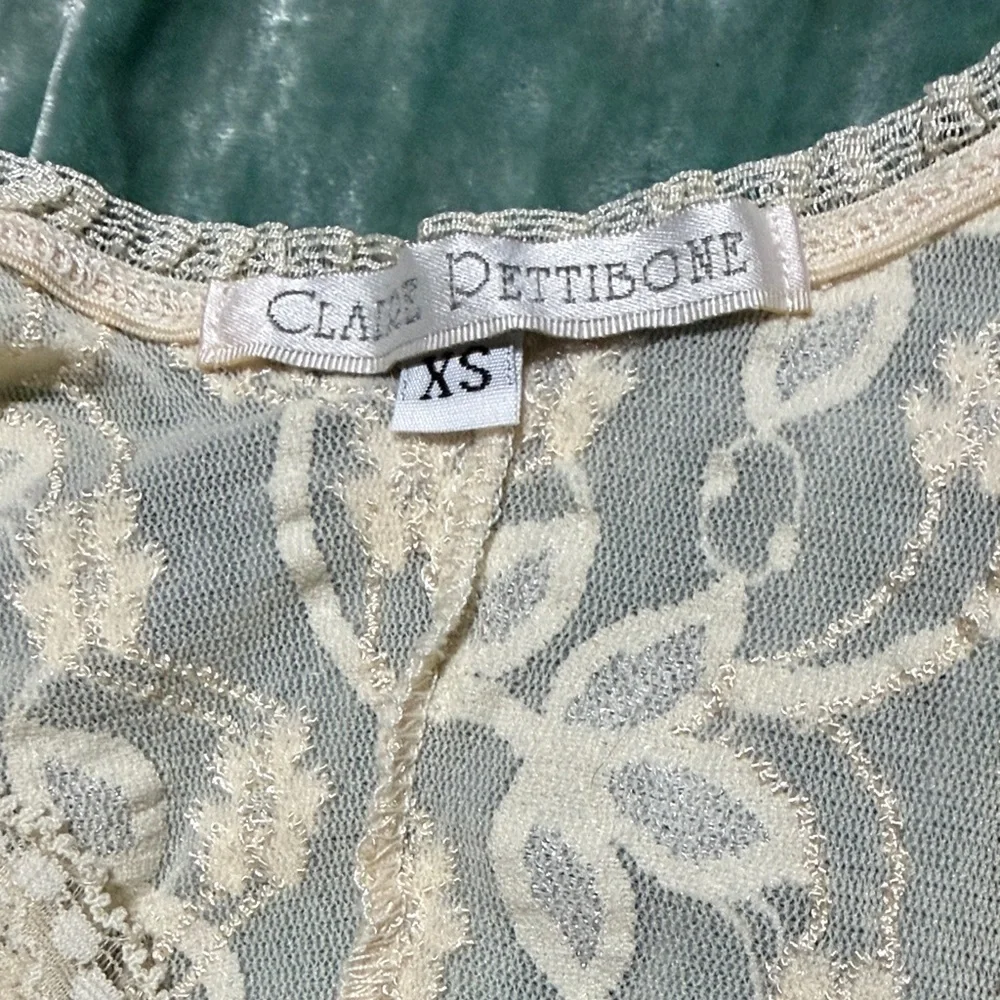 Vintage ivory lace nightgown by Claire Pettibone • Size XS • Pre-owned - Picture 8 of 8